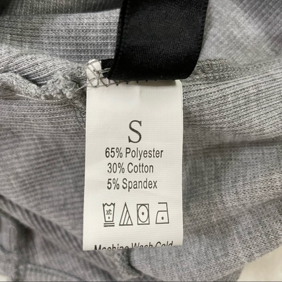 SHEIN Halter Crop Top, Ribbed, Grey,  Size Small - Picture 4 of 8